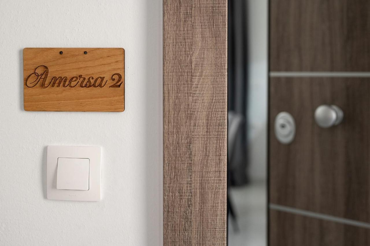 Amersa Luxury Apartments 伊拉克利翁 外观 照片